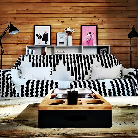 Appartement Proche De Centre, Cinema Renove Avec Parking Gratuit *