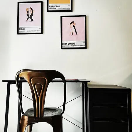 Proche De Centre, Cinema Renove Avec Parking Gratuit Апартаменты Нанси